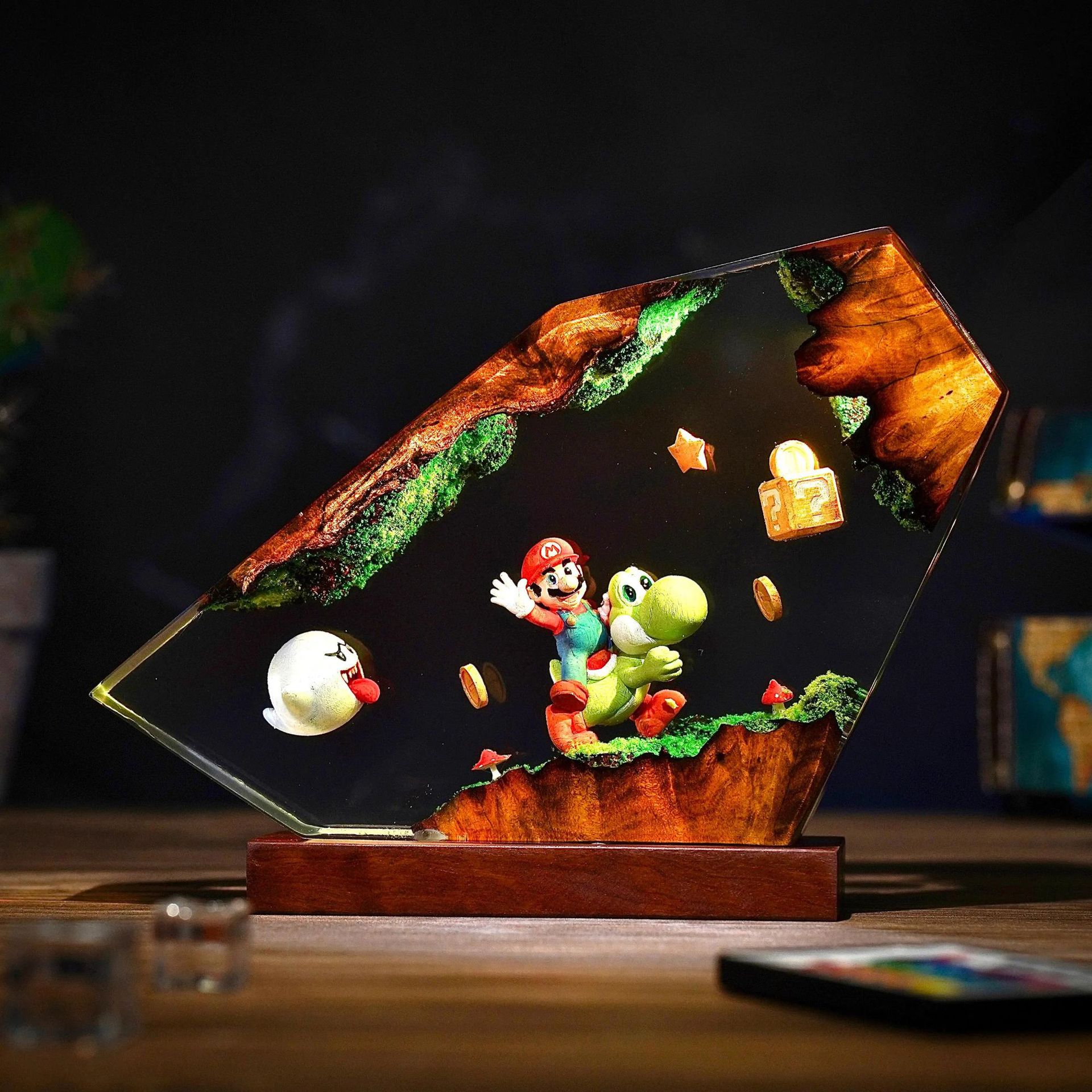 Lampada da Tavolo in Resina, L - Merchandise Anime recensione e prezzo